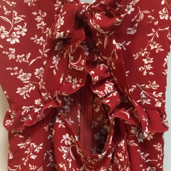 Adorable Floral Red Romper - Picture 5 of 7